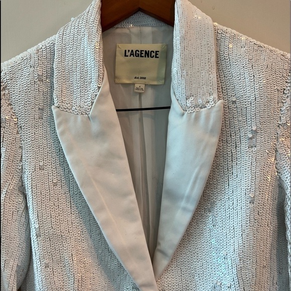 L’AGENCE White And Navy Sequin Blazer - Picture 5 of 16